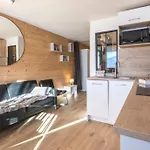 Apartament 41m2 Neuf - Vue Panoramique Magnifique Plein Sud - 6 Personnes Au Coeur De Serac - Au Pied Des Pistes Val Thorens